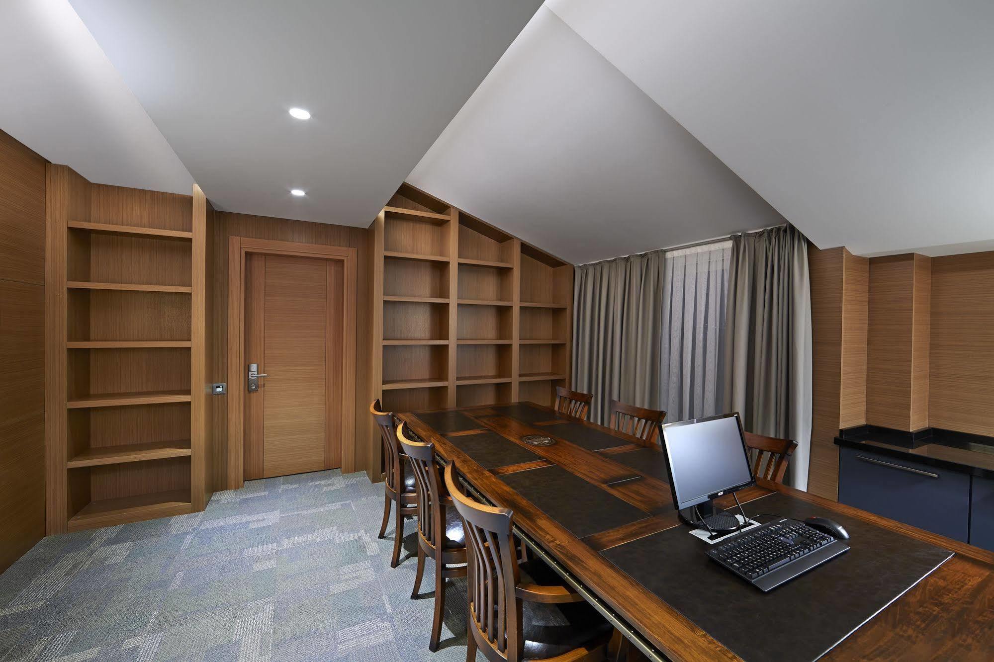 Milport Hotel Levent Provincia di Istanbul Esterno foto